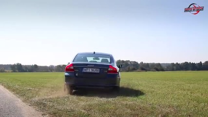 Volvo S80 V8 with custom racing exhaust