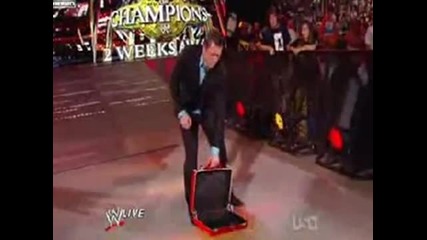 The Mizs Mitb briefcase is empty! (wheres The Contract ) 