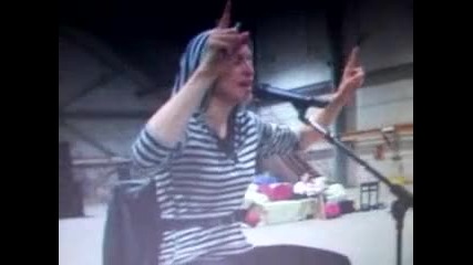 Madonna Live Rehearsal of Jump (a capella) 