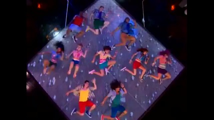 School's Out Performance - Shake It Up