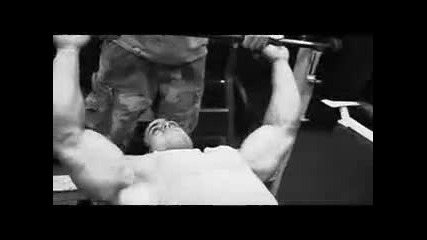Universal Animal - Тренировка за гърди с Франк Макграт
