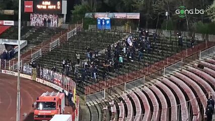 Привържениците на Черно море празнуват гола на Атанас Илиев