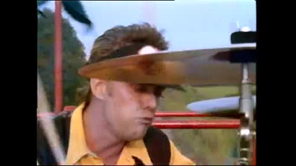 Queen - Breakthru
