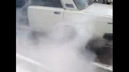 Besna lada