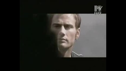Sasha - I Feel Lonely