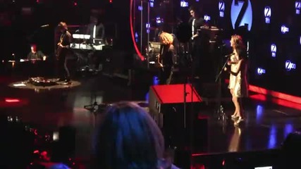 Selena Gomez @ Nyc Jingle Ball - A Year Without Rain