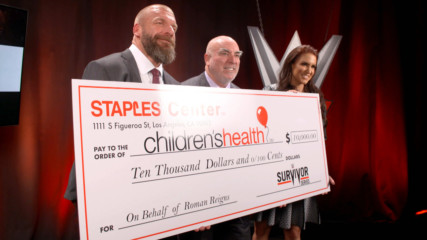 The STAPLES Center donates $10,000 to Children's Health in honor of Roman Reigns: WWE.com Exclusive, Nov. 19, 2018