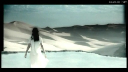 Laura Pausini - Emergencia de amor - Videoclip Oficial