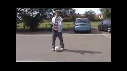 Jeremy Lynch Amazing Football Freestyle