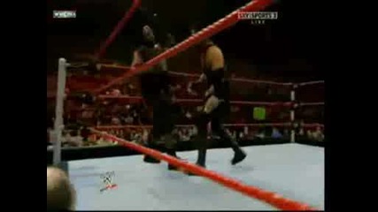 Undertaker Vs Mark Henry.casket match