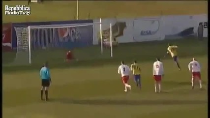 Една от най-добрите дузпи в света ]