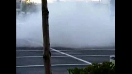 Eleanor Shelby Gt500 Donuts Burnout.flv