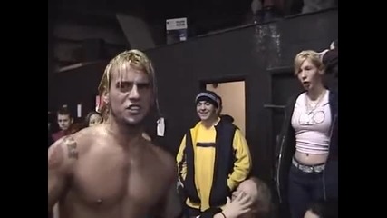 Iwa Cm Punk and the invisible microphone
