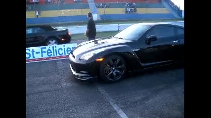 Nissan Gtr vs Ford Mustang Gt