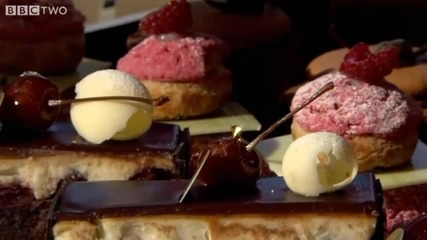 Сладкарниците на Париж - Raymond celebrates the patisseries of Paris