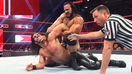 Seth Rollins vs. Drew McIntyre: Raw, July 30, 2018