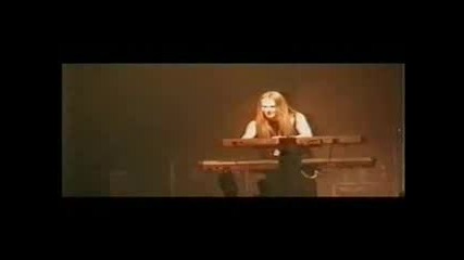 Alexi Laiho Playing The Keyboard...