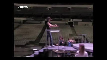 Jonas Brothers - Fly With Me ( Високо Качество )