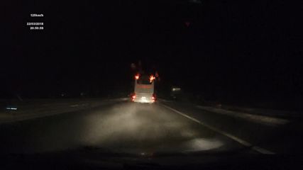 Автобус с превишена скорост