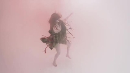 Florence + The Machine - Dog Days Are Over (2010 Version)