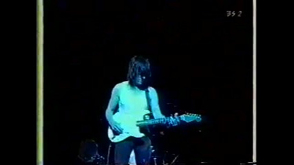 Jeff Beck - Space For The Papa live