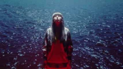 Sleigh Bells - I Can Only Stare / Official Video