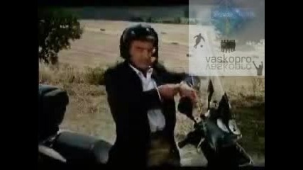 Колко е часът?