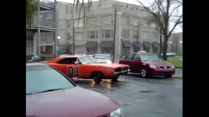 Dodge Charger city drifting... Like A Boss!!!!