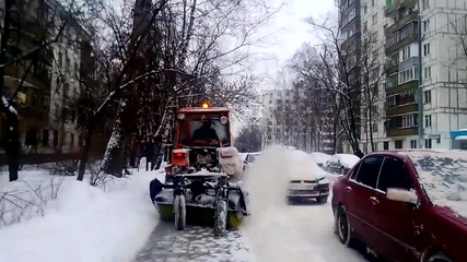 Как се почиства снегът в Русия?