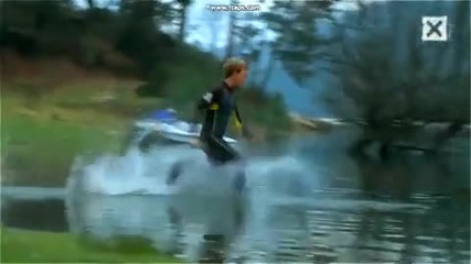 Мислехте че е невъзможно ??? Е , не е така ! Най - атрактивният спорт тичане по вода !!! 
