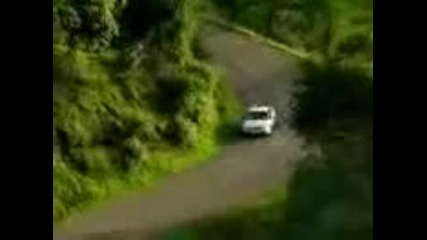 Гледайте внимателно колата :д