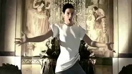 Flo Rida feat. Nelly Furtado - Jump Official Video with Lyrics 