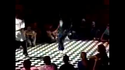 House Battle - Yugson vs Naim Express Your Style Final 2009