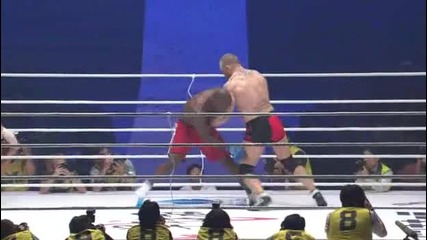 Muhammed Lawal vs Travis Wiuff