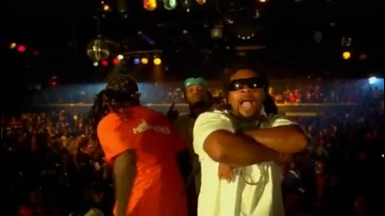 Песничка от филма Step Up 3 T - Pain - Take Your Shirt Off ( Video Hq ) 