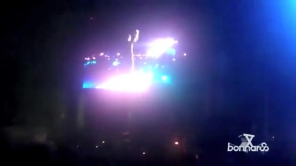 Eminem and bruno marsand Royce Da 59 lihters live