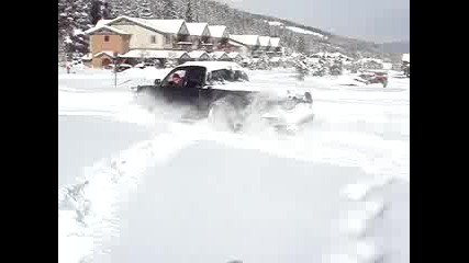 Toyota Tundra in deep snow.