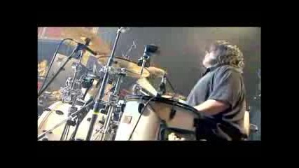 Papa Roach - Born With Nothing Die With Everything [live].