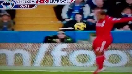 Steven Gerrard half volley pass