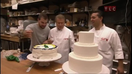 Кралят на тортите: Забавният Реджис и 50 сватби