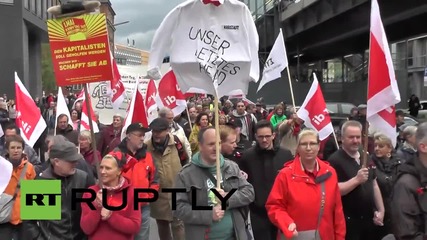 Германия: Хиляди се събират срещу капитализма в Хамбург