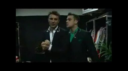 Robbie Williams - Backstage Berlin 06 (iv)