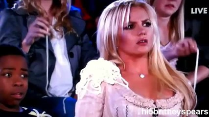 Отново оплюха Бритни! Този път Буквално! (kids Choice Awards 2011)
