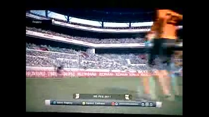 Pes 2011 много готина португалка
