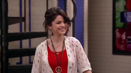 Selena Gomez feat. Shakira - Gypsy