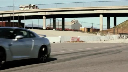 Nissan Gt-r vs. Lexus Lfa - Drag Race