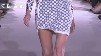 Stella Mccartney Runway Show - Paris Fashion Week Spring 2012 Pfw