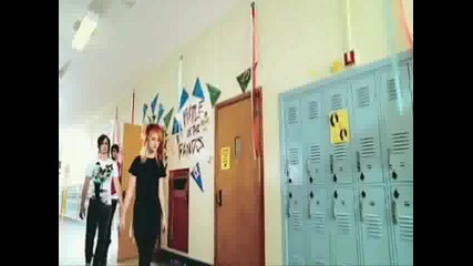 Paramore - Misery Business 