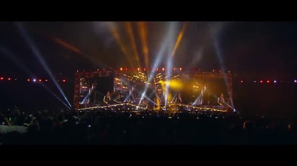 One Direction - What Makes You Beautiful Performance - Where We Are Concert Movie