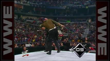 Matt and Jeff Hardy square off in the Royal Rumble Royal Rumble 2001
